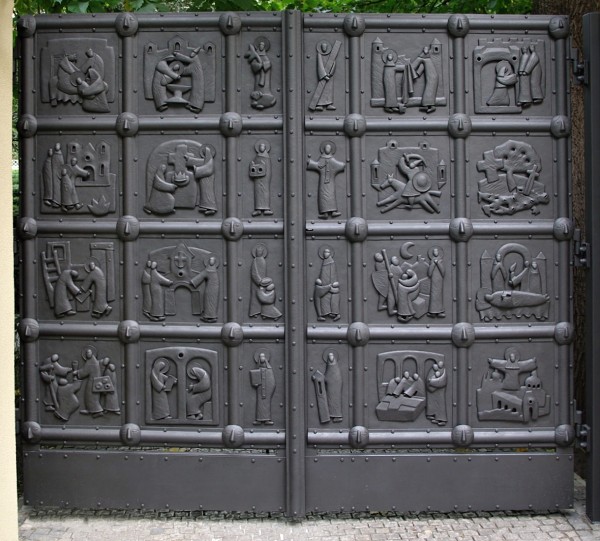 Gate of St. Agnes, Franciscan Garden, Prague 2014